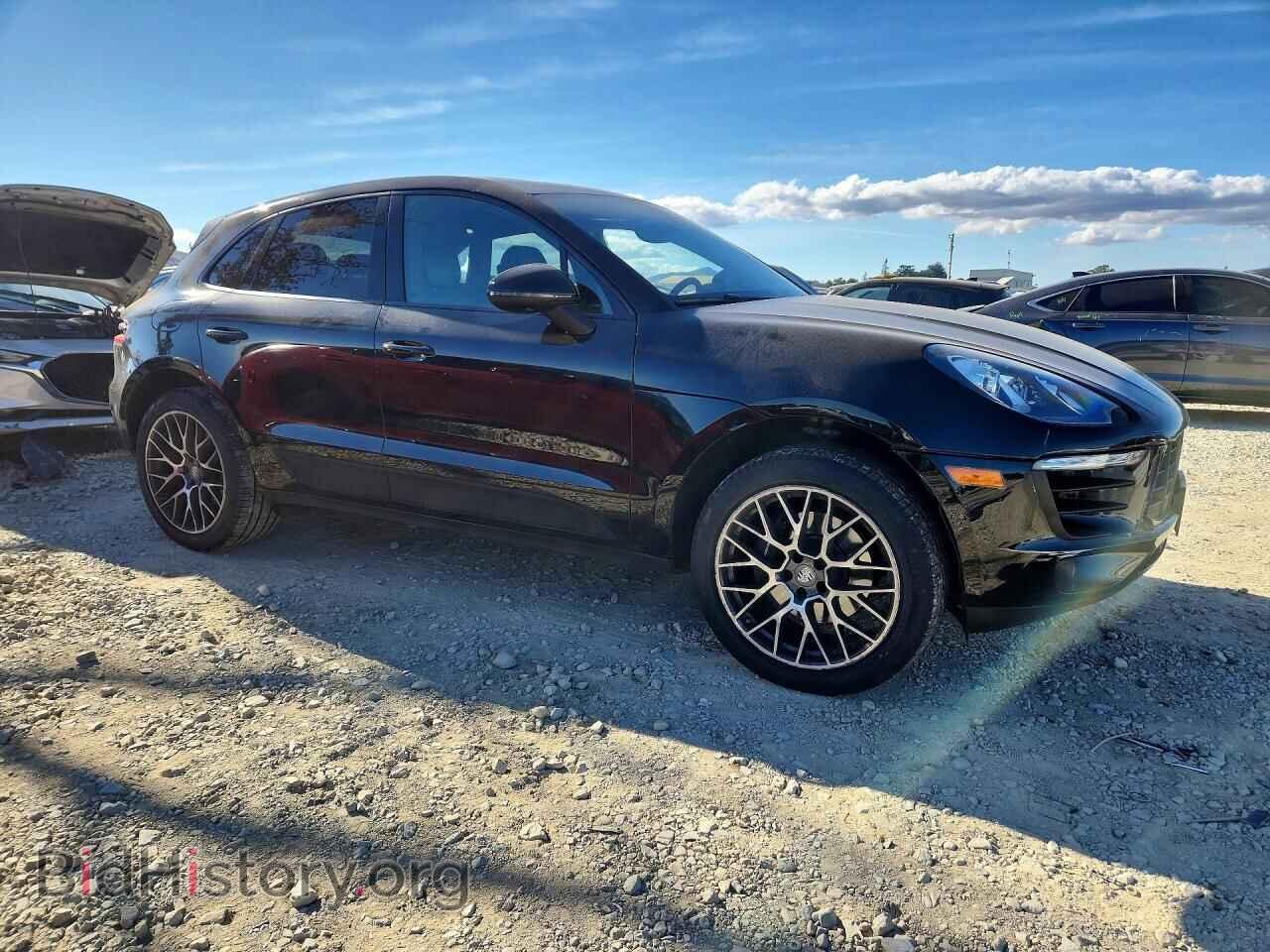 2018 PORSCHE MACAN - VIN: WP1AA2A57JLB00747 - Photo 4