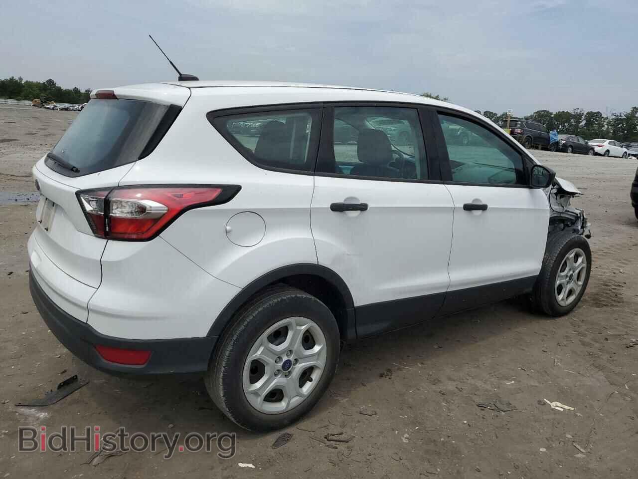 2017 FORD ESCAPE - VIN: 1FMCU0F70HUB96754 - Фото 3