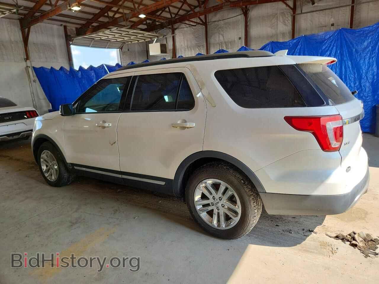 2017 FORD EXPLORER - VIN: 1FM5K7D80HGC03056 - Photo 2
