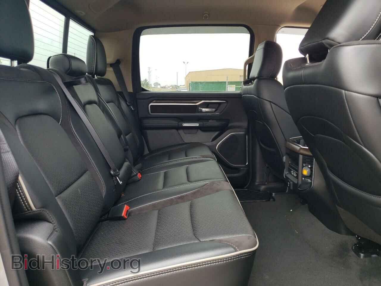 2021 RAM 1500 - VIN: 1C6SRFJT8MN805674 - Фото 10