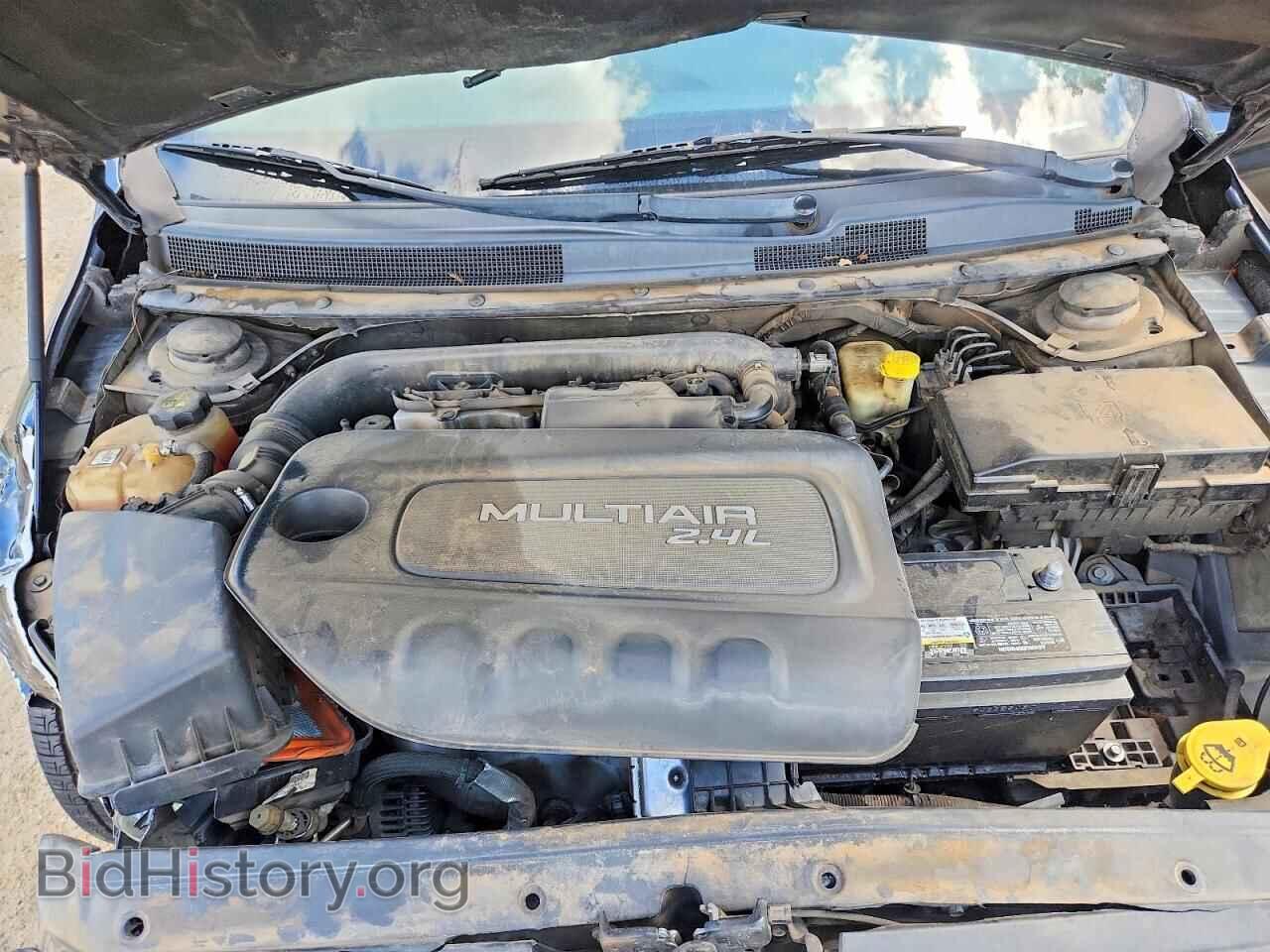 2016 CHRYSLER 200 - VIN: 1C3CCCAB7GN165096 - Photo 11