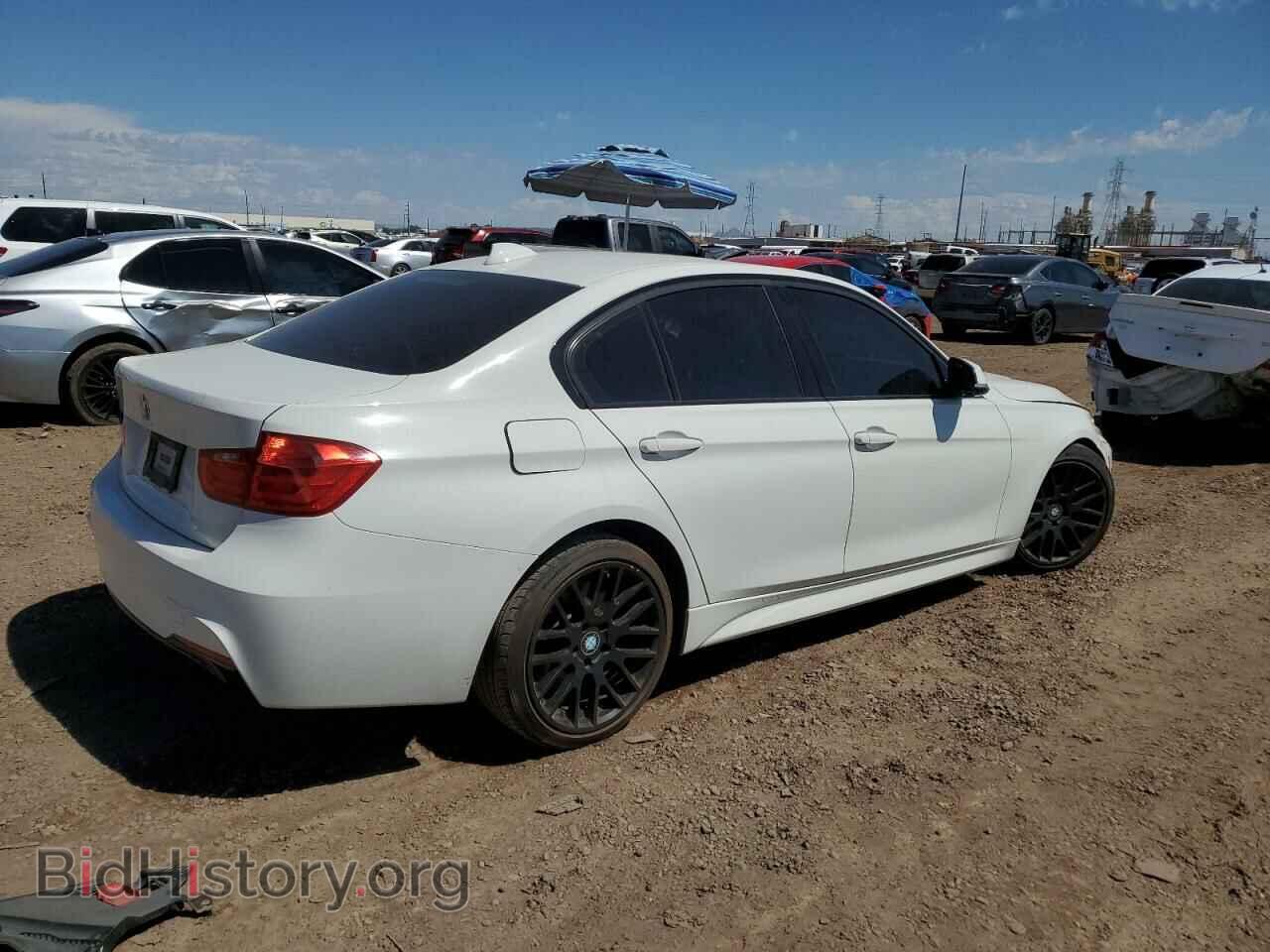 2015 BMW 3 SERIES - VIN: WBA3A5C57FF606817 - Фото 3