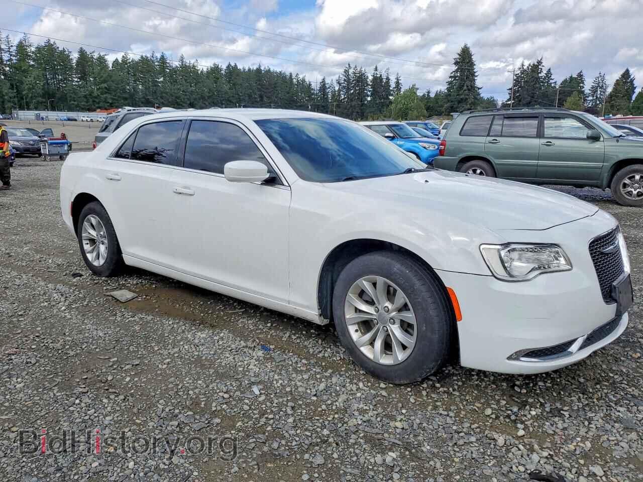 2016 CHRYSLER 300 - VIN: 2C3CCAAG1GH219517 - Photo 4