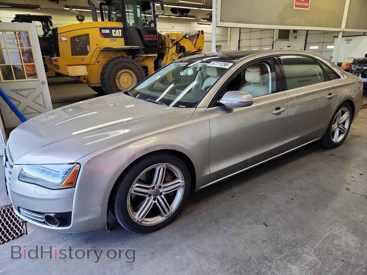 Фотография WAUR2AFD4DN019772 - AUDI A8 2013