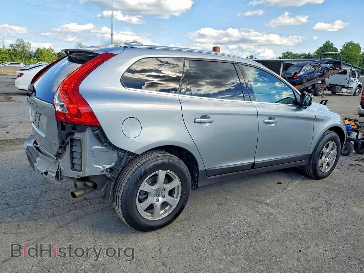 2011 VOLVO XC60 - VIN: YV4940DZ4B2195061 - Фото 3