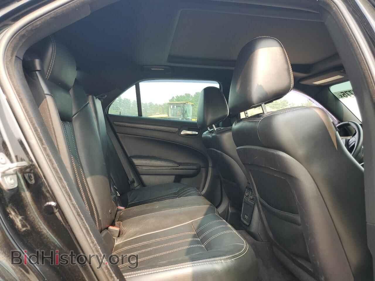 2016 CHRYSLER 300 - VIN: 2C3CCAGG8GH282833 - Photo 10