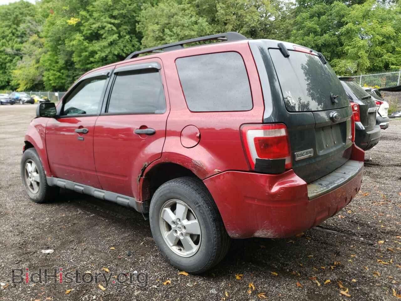 2010 FORD ESCAPE - VIN: 1FMCU0D72AKC21335 - Фото 2