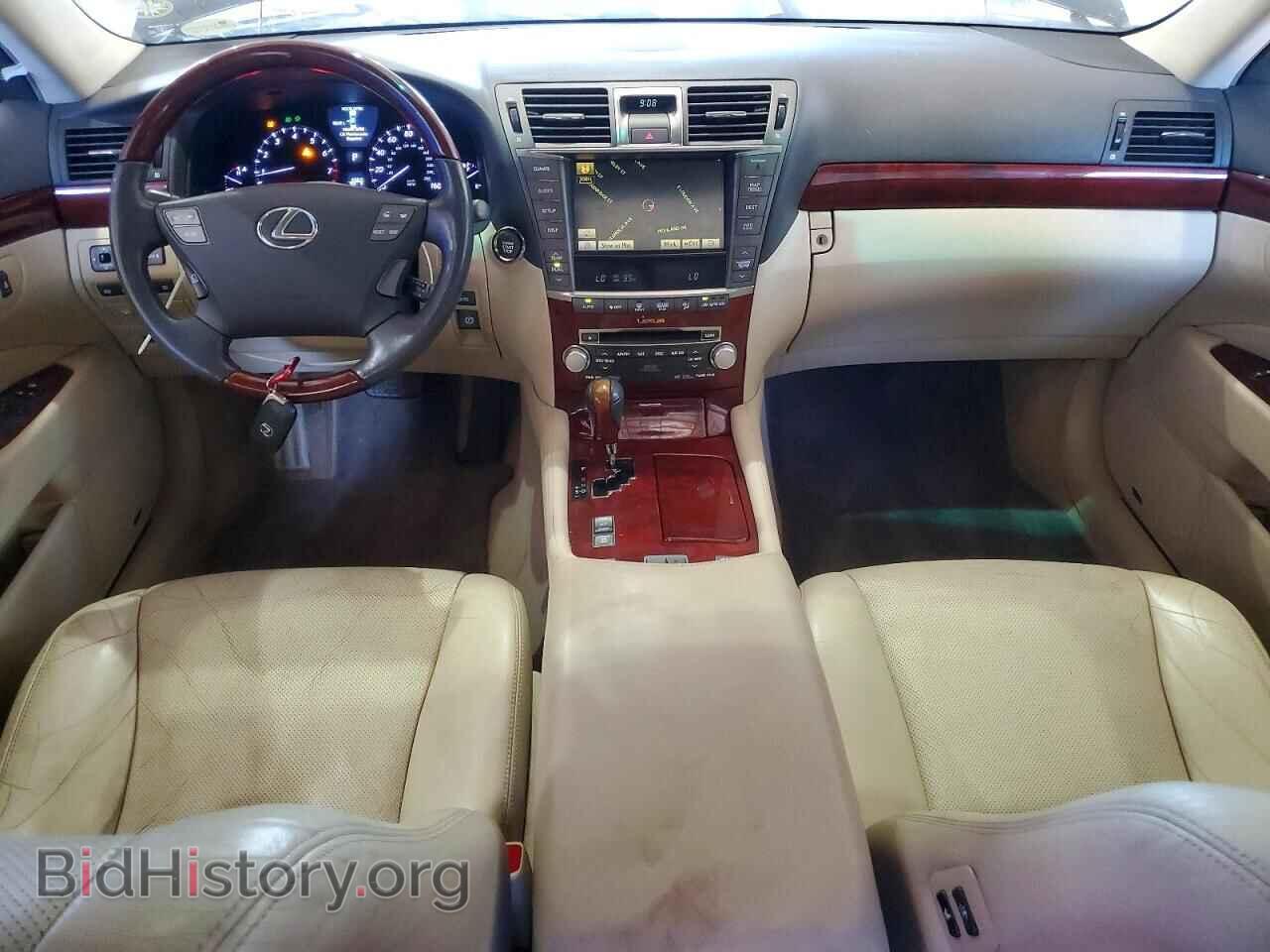 2011 LEXUS LS460 - VIN: JTHCL5EF5B5011286 - Photo 8