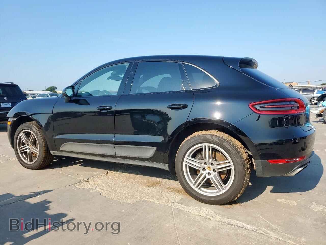 2017 PORSCHE MACAN - VIN: WP1AA2A55HLB83833 - Photo 2