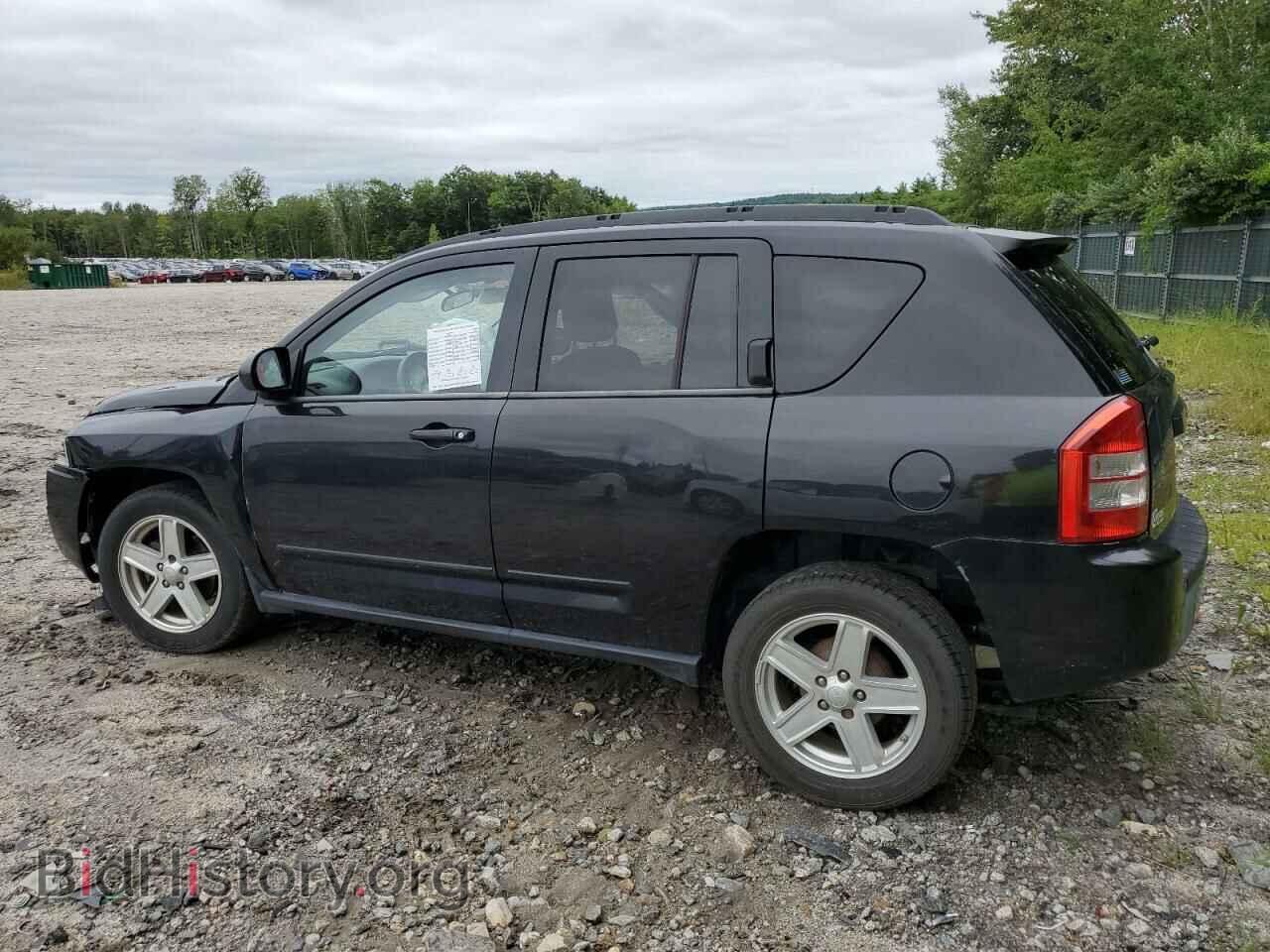 2010 JEEP COMPASS - VIN: 1J4NT4FB2AD516619 - Фото 2