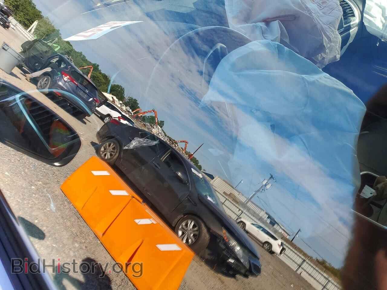 2016 CHRYSLER 300 - VIN: 2C3CCAAG7GH189519 - Фото 8
