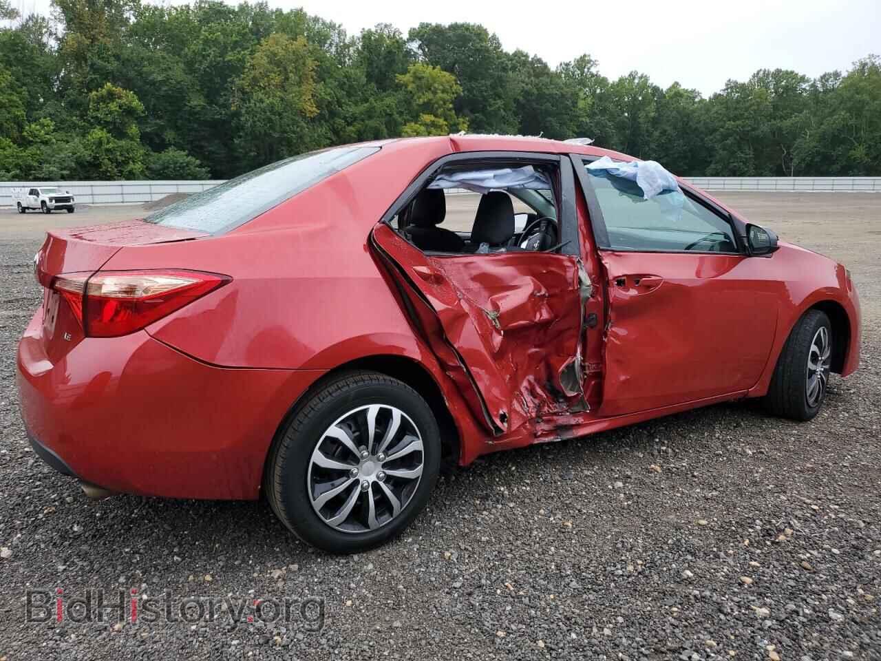 2018 TOYOTA COROLLA - VIN: 2T1BURHE3JC068608 - Фото 3