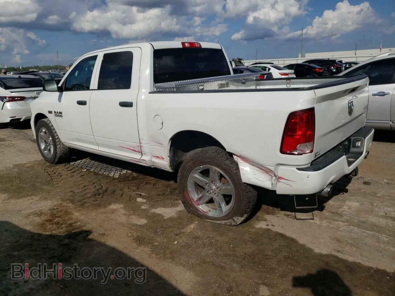 2017 RAM 1500 - VIN: 3C6RR7KT0HG574495 - Фото 2