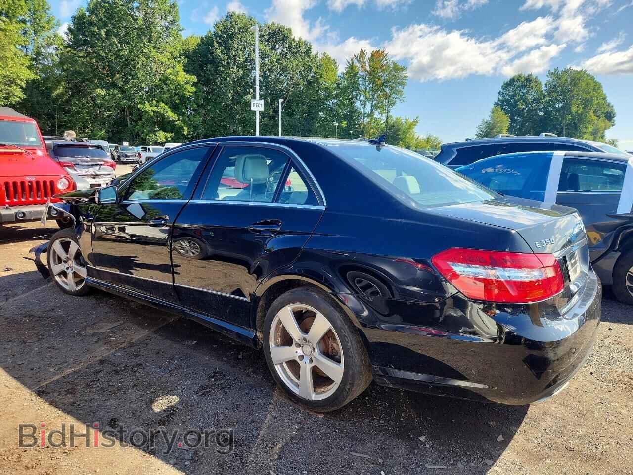 2011 MERCEDES-BENZ E-CLASS - VIN: WDDHF8HB6BA381412 - Photo 2