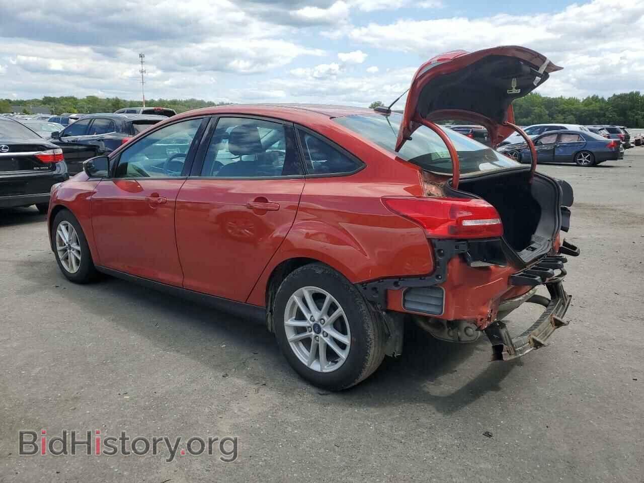 2018 FORD FOCUS - VIN: 1FADP3F29JL237888 - Photo 2