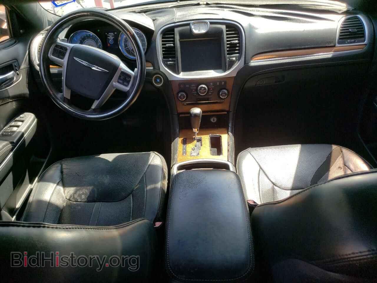 2012 CHRYSLER 300 - VIN: 2C3CCAPT8CH246180 - Фото 8