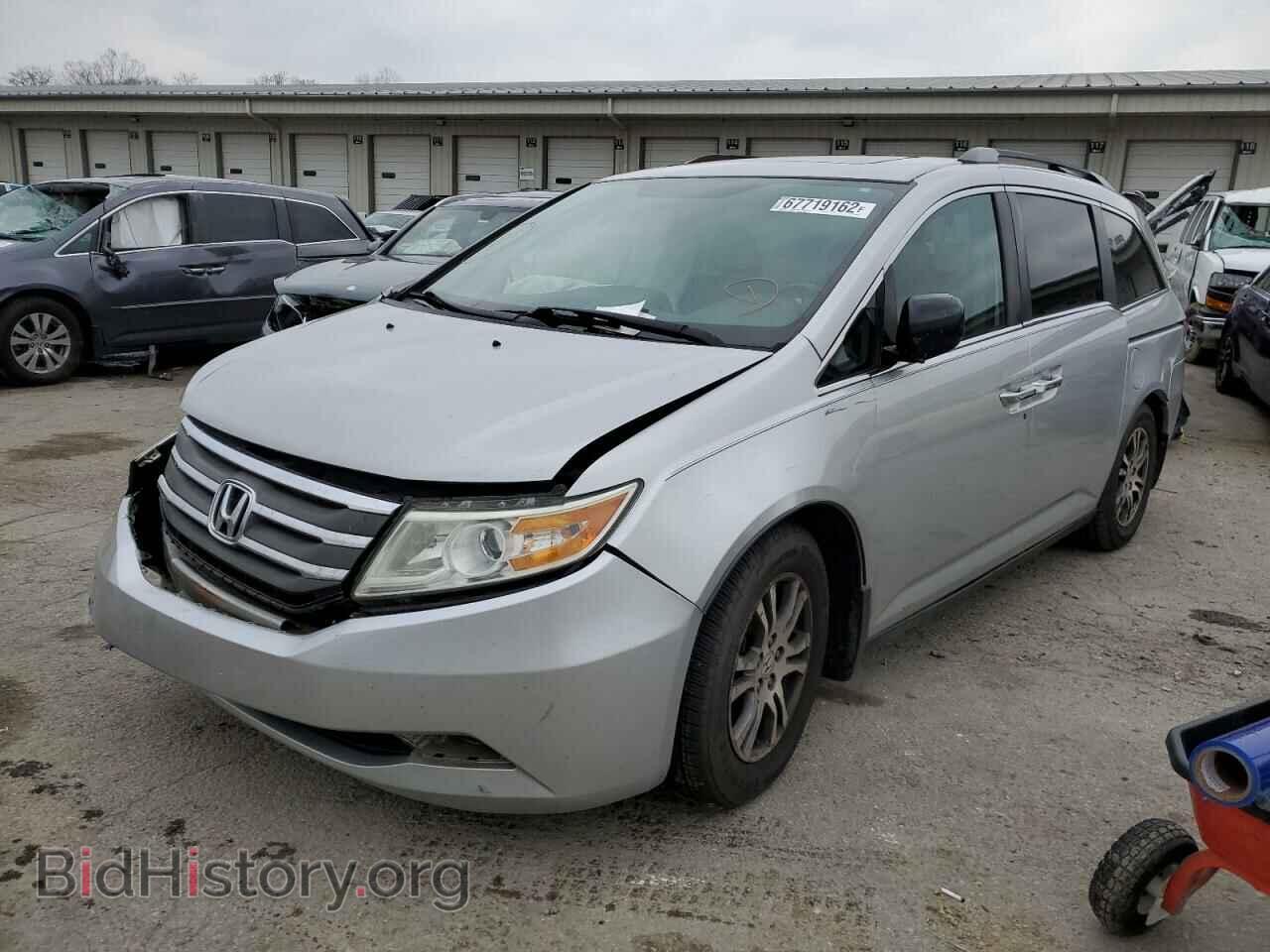 Photo 5FNRL5H68DB009573 - HONDA ODYSSEY 2013