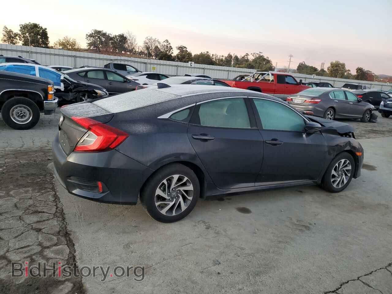 2017 HONDA CIVIC - VIN: 2HGFC2F70HH563799 - Фото 3
