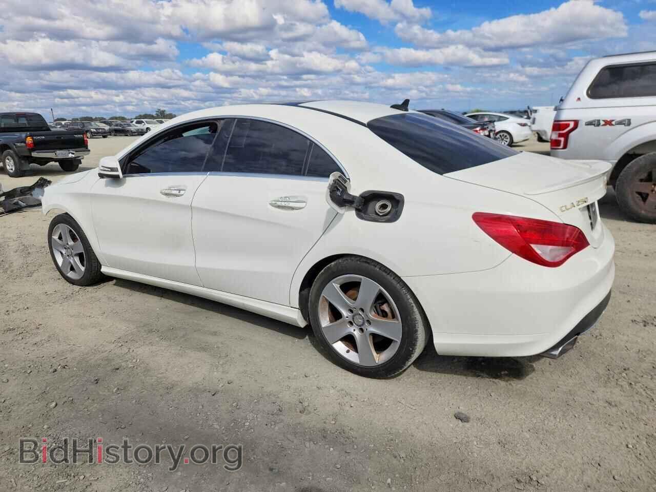 2015 MERCEDES-BENZ CLA-CLASS - VIN: WDDSJ4EB1FN262425 - Фото 2