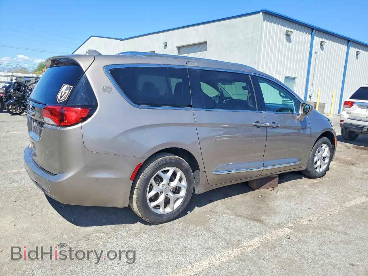 2018 CHRYSLER PACIFICA - VIN: 2C4RC1EG4JR350426 - Photo 3