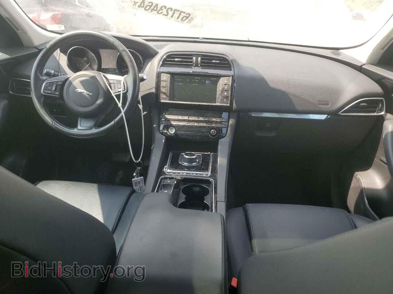 2018 JAGUAR F-PACE - VIN: SADCJ2FX8JA249091 - Фото 8