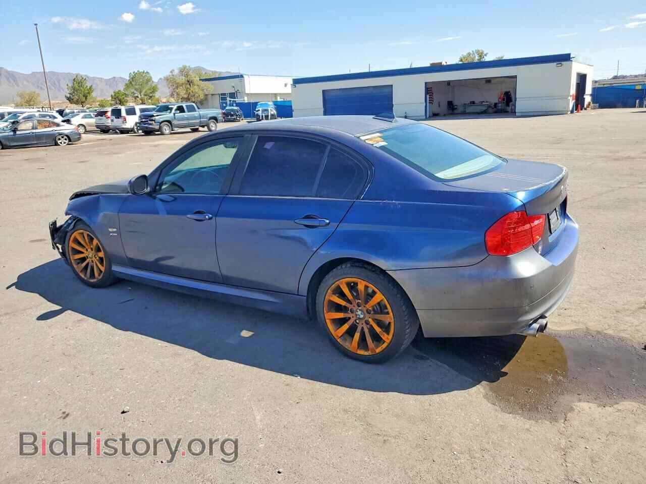 2011 BMW 3 SERIES - VIN: WBAPK5C59BF127663 - Фото 2