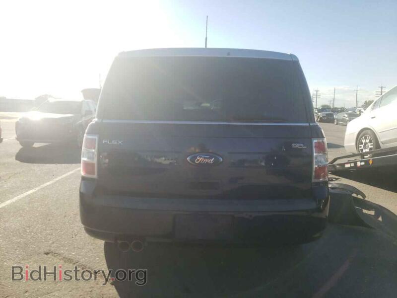 2011 Ford FLEX (VIN 2FMGK5CC2BBD15679) — photo 6 of 12