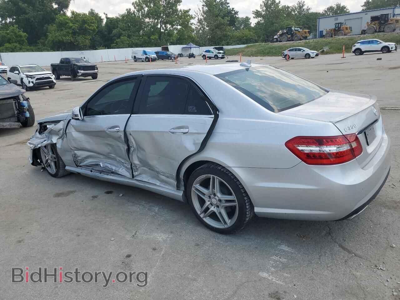 2012 MERCEDES-BENZ E-CLASS - VIN: WDDHF8JB2CA614150 - Фото 2