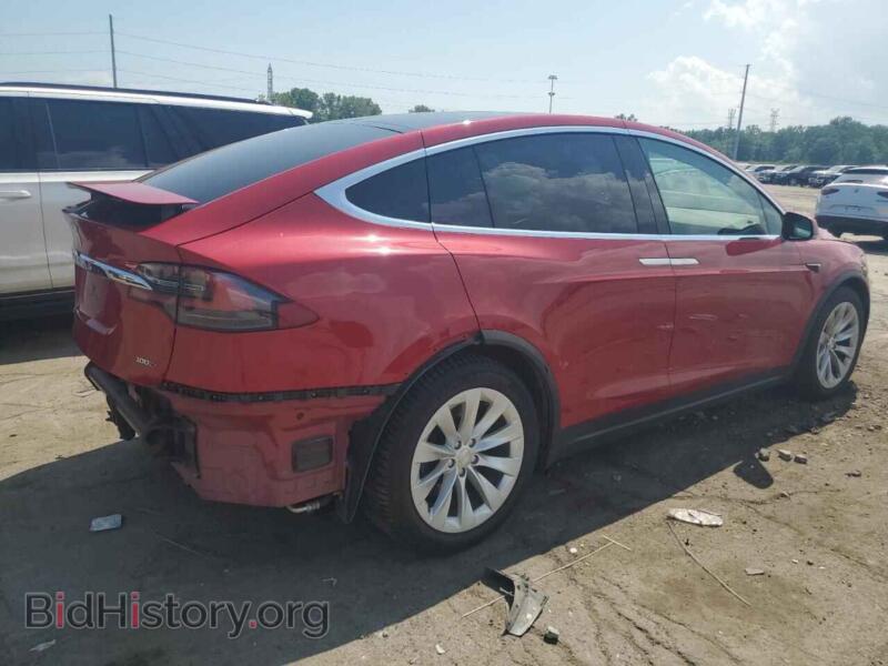 2019 Tesla MODEL X (VIN 5YJXCBE29KF152147) — photo 3 of 13