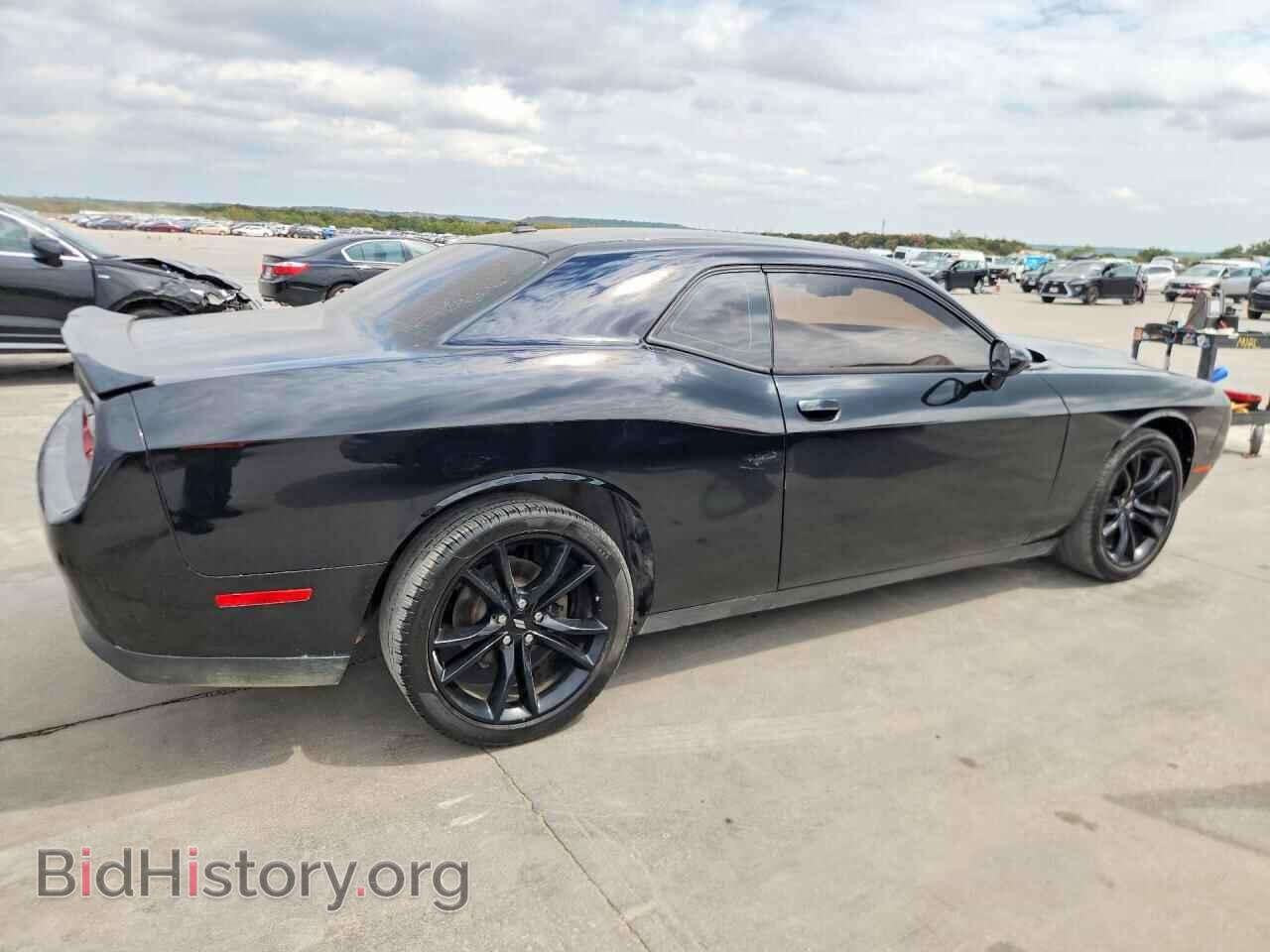 2018 DODGE CHALLENGER - VIN: 2C3CDZAG0JH132498 - Photo 3