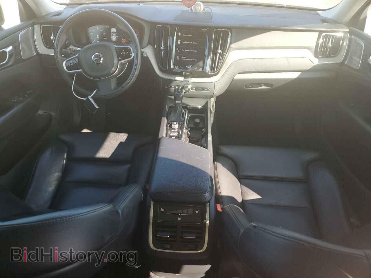 2018 VOLVO XC60 - VIN: LYVA22RL5JB113194 - Фото 8
