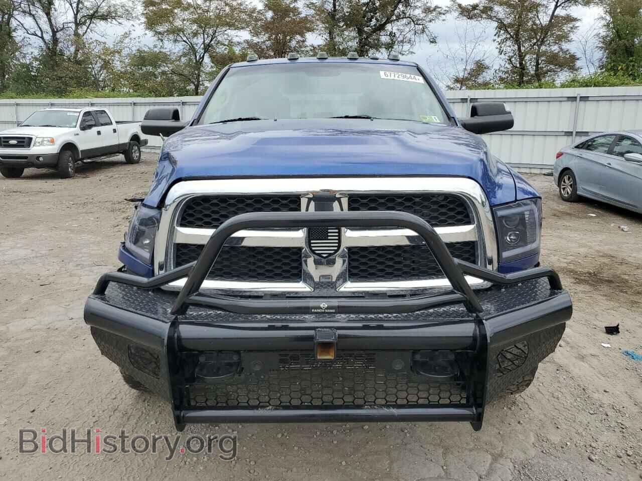 2017 RAM All Models - VIN: 3C6UR5CL9HG741370 - Photo 5