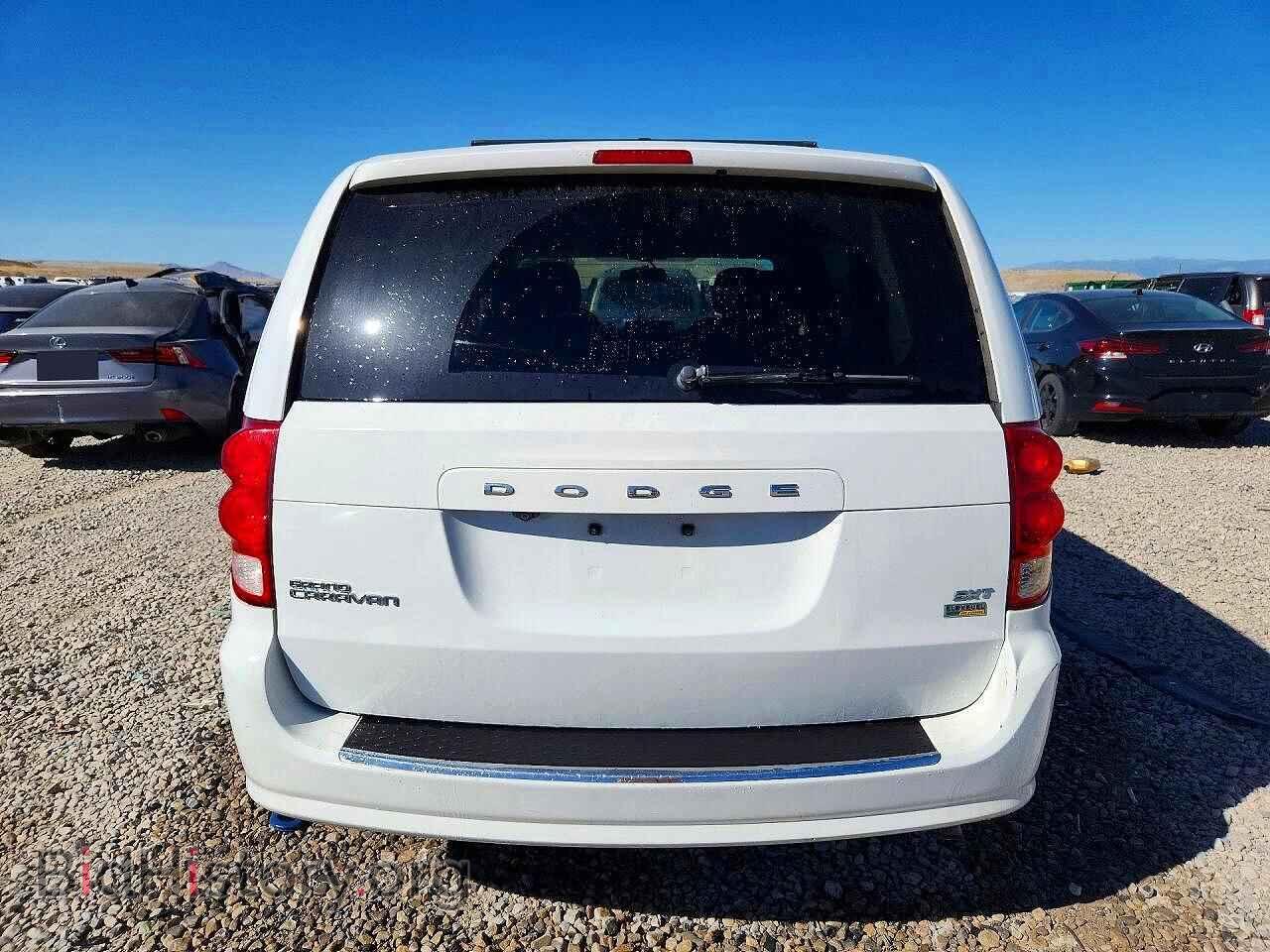 2016 DODGE CARAVAN - VIN: 2C4RDGCG3GR335167 - Фото 6