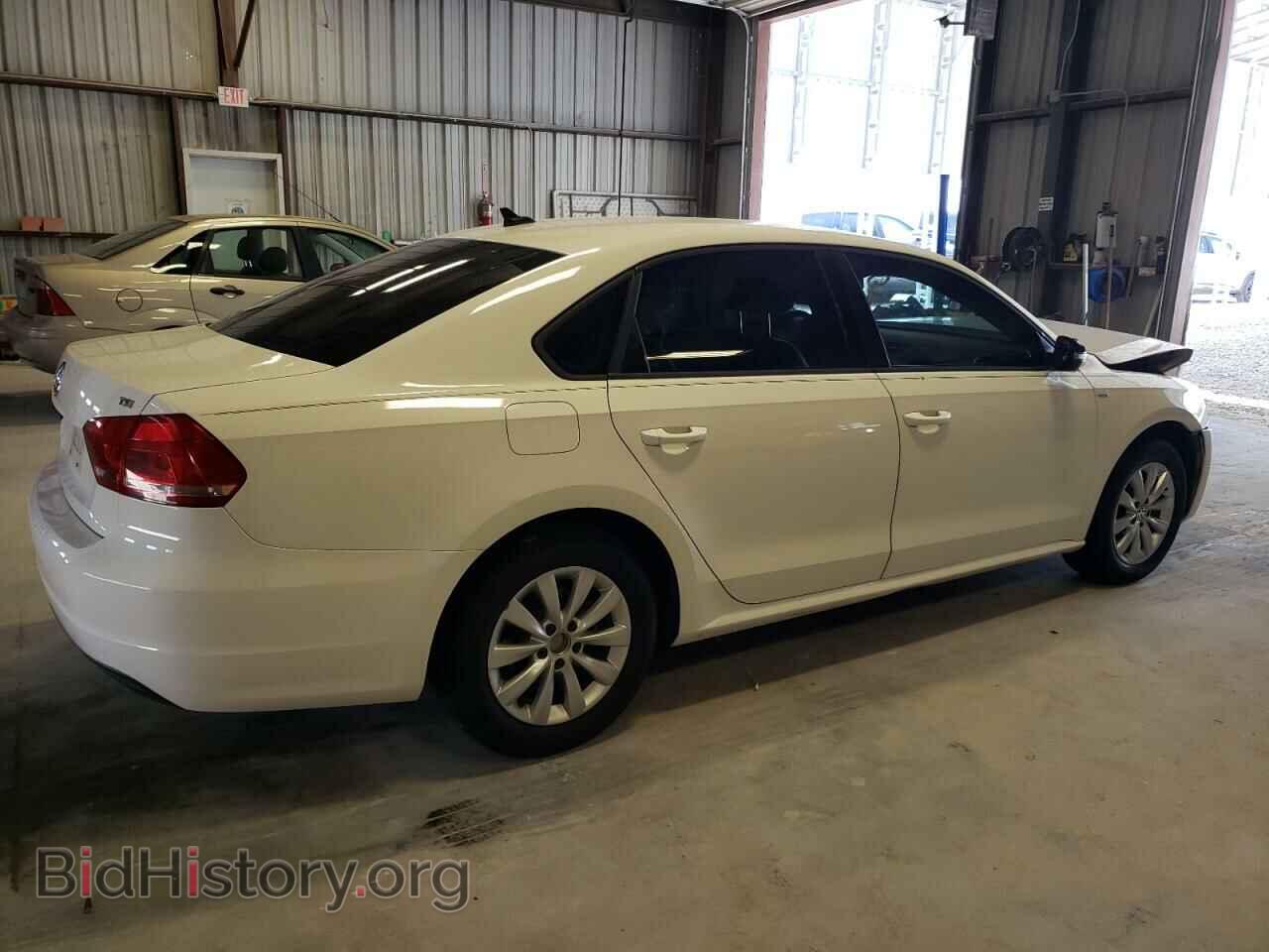 2015 VOLKSWAGEN PASSAT - VIN: 1VWAS7A30FC016221 - Фото 3