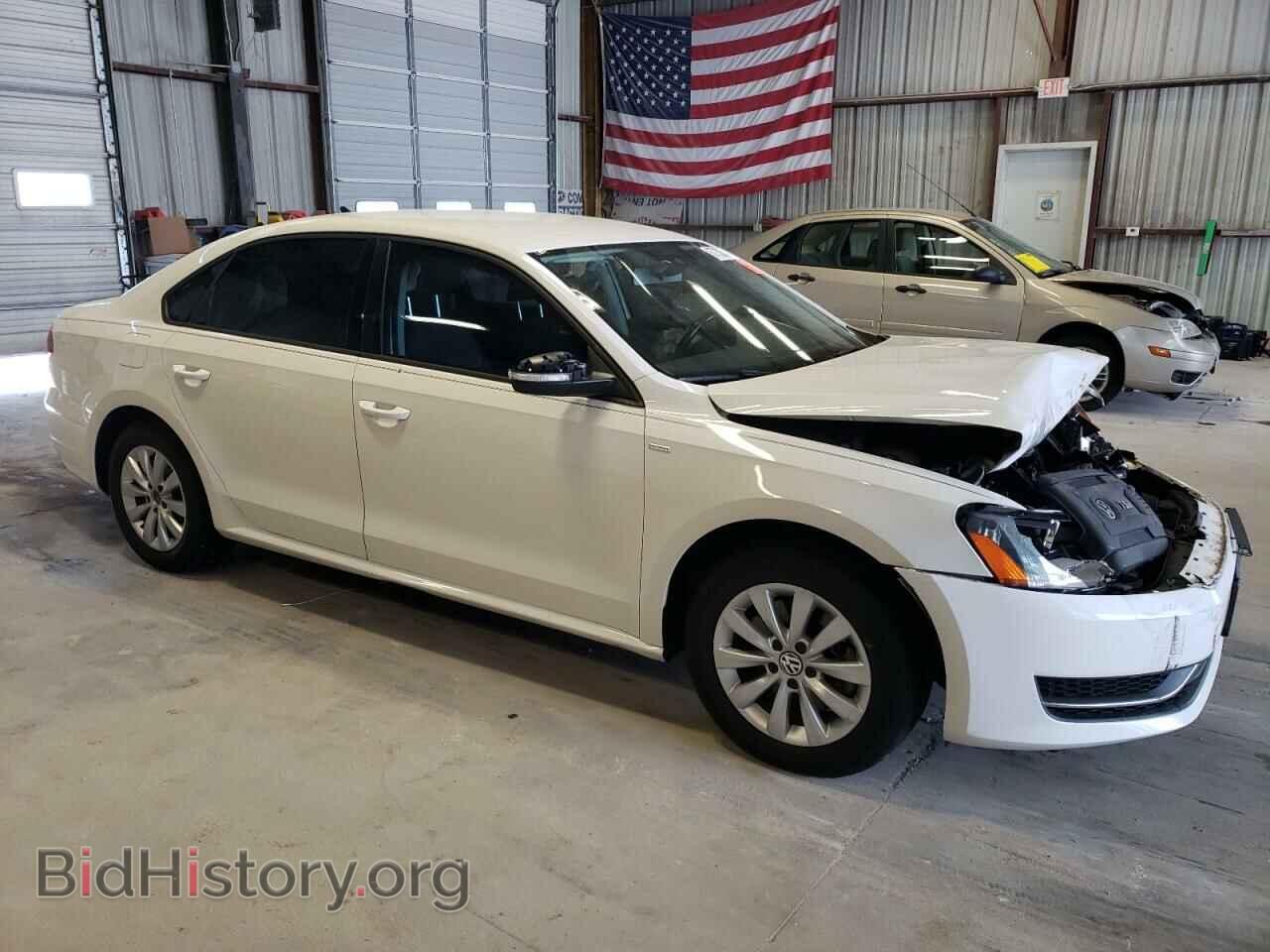 2015 VOLKSWAGEN PASSAT - VIN: 1VWAS7A30FC016221 - Фото 4