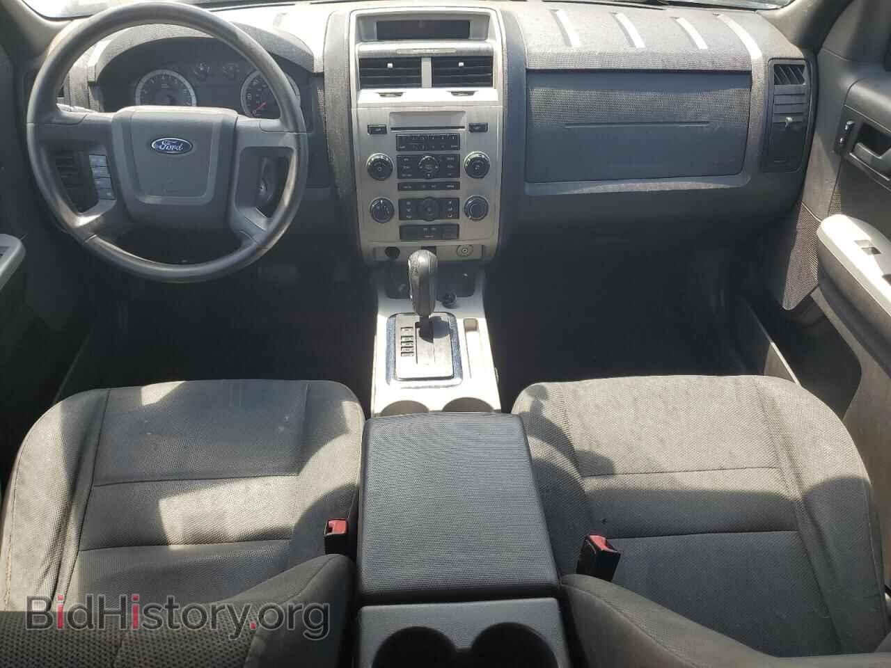 2010 FORD ESCAPE - VIN: 1FMCU0D76AKA27813 - Фото 8