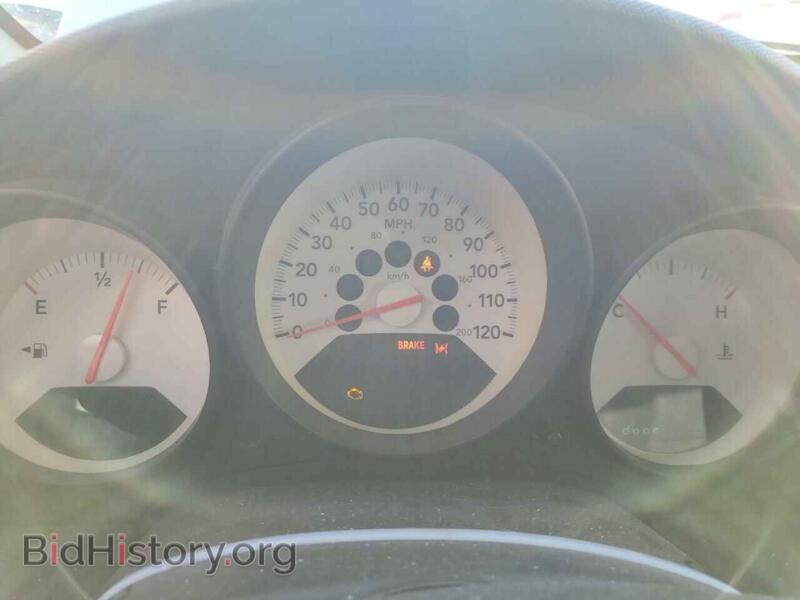 2008 Dodge CALIBER (VIN 1B3HB28C48D672107) — photo 9 of 13