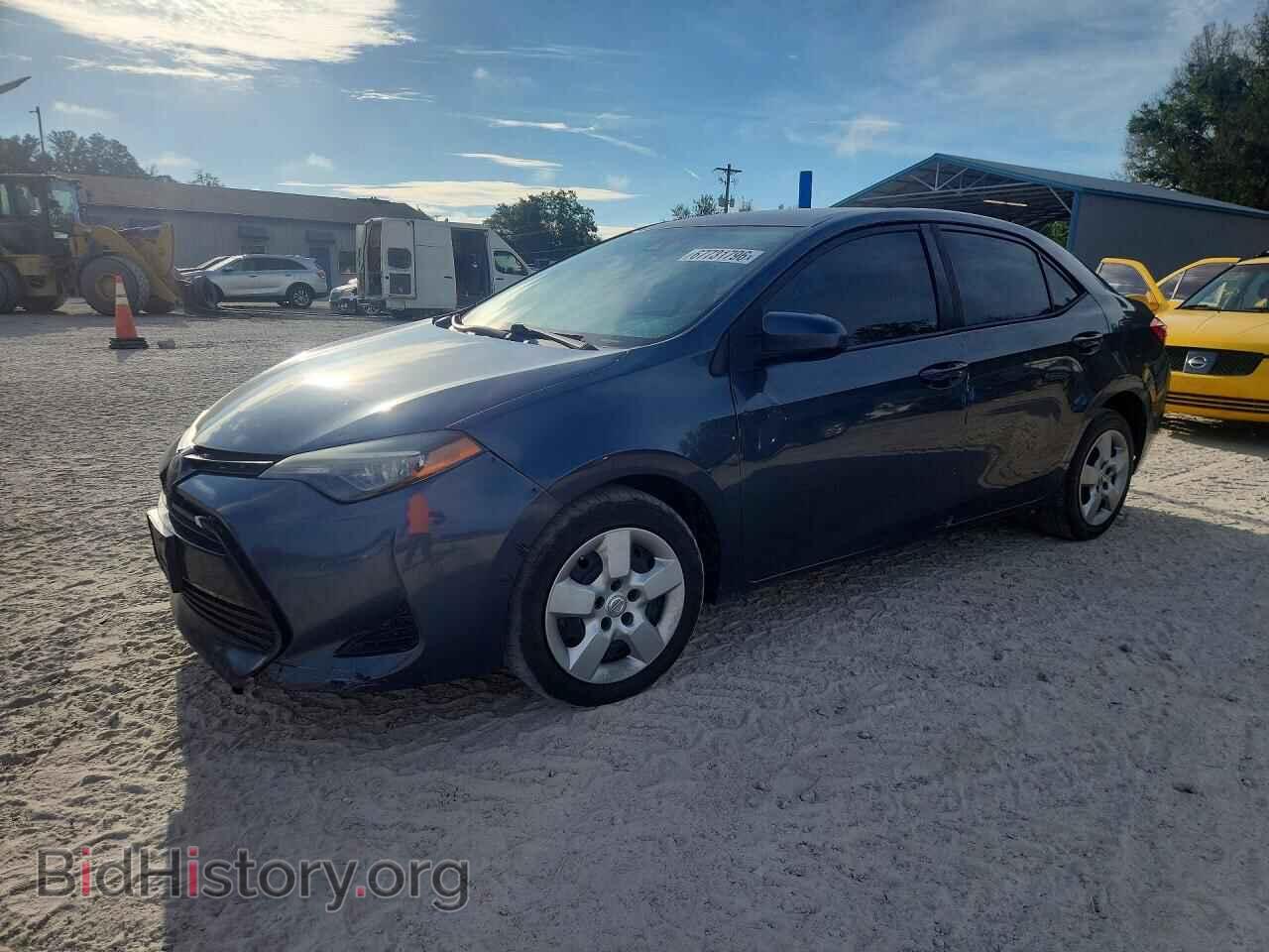 Photo 5YFBURHE4HP722185 - TOYOTA COROLLA 2017