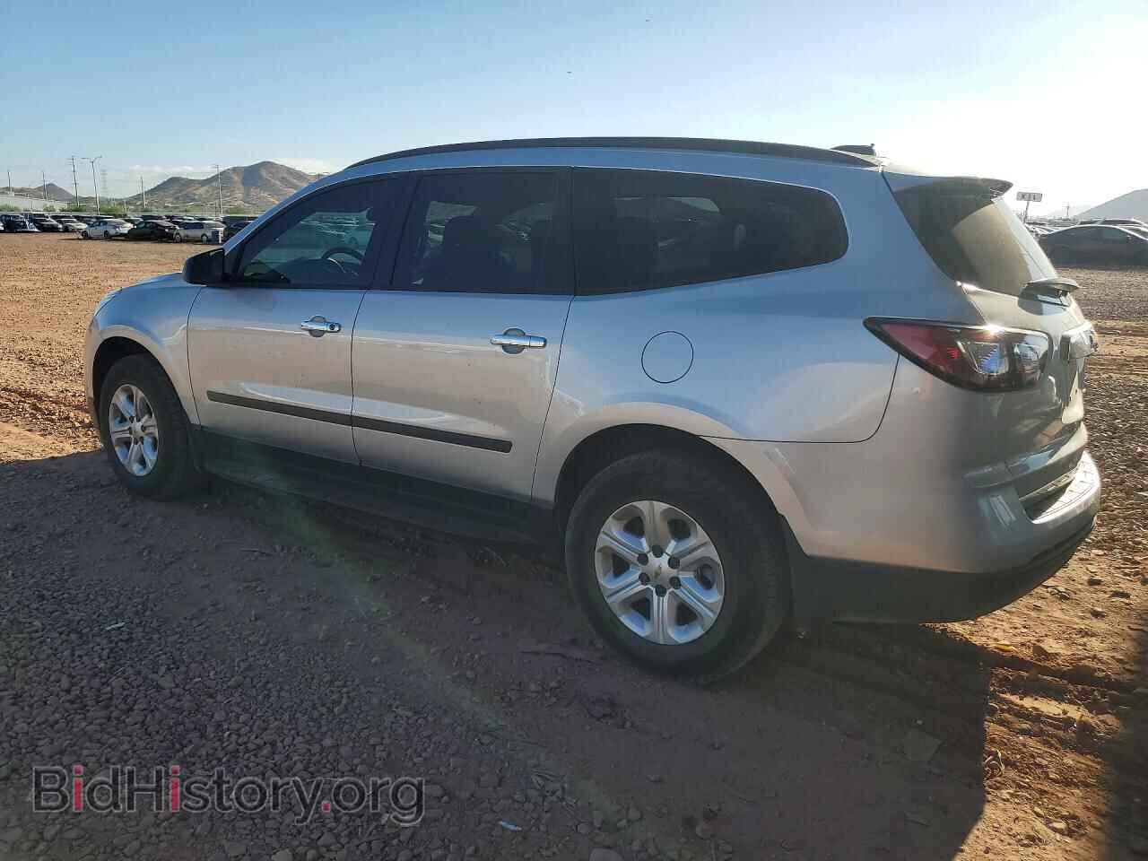 2016 CHEVROLET TRAVERSE - VIN: 1GNKRFED2GJ197875 - Photo 2