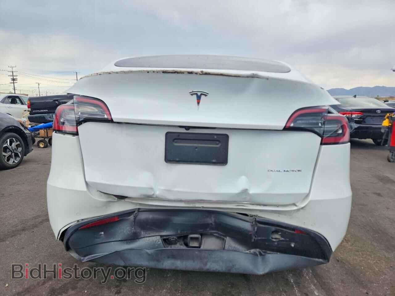 2022 TESLA MODEL Y - VIN: 7SAYGDEE7NA010804 - Фото 6