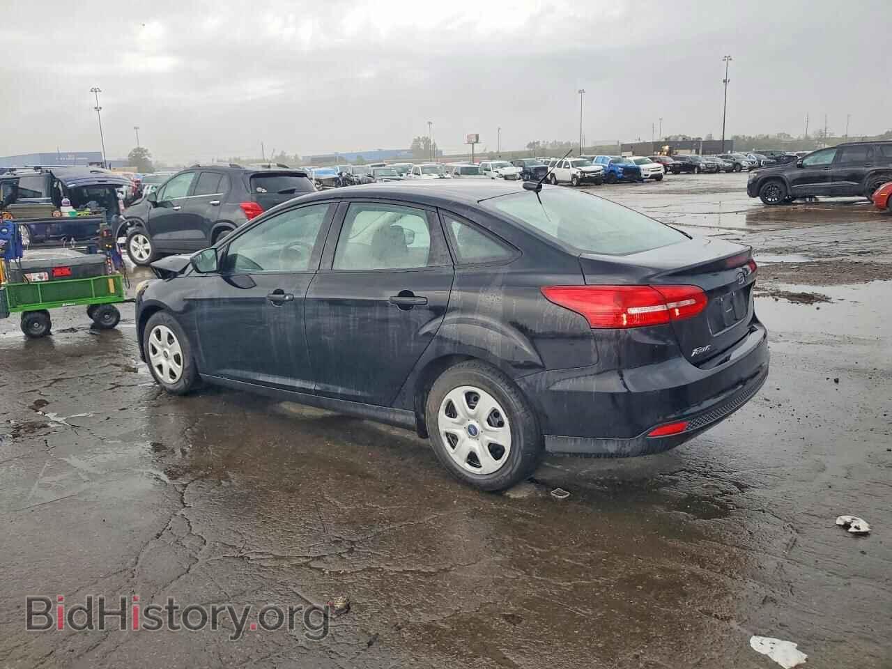 2017 FORD FOCUS - VIN: 1FADP3E20HL302719 - Фото 2