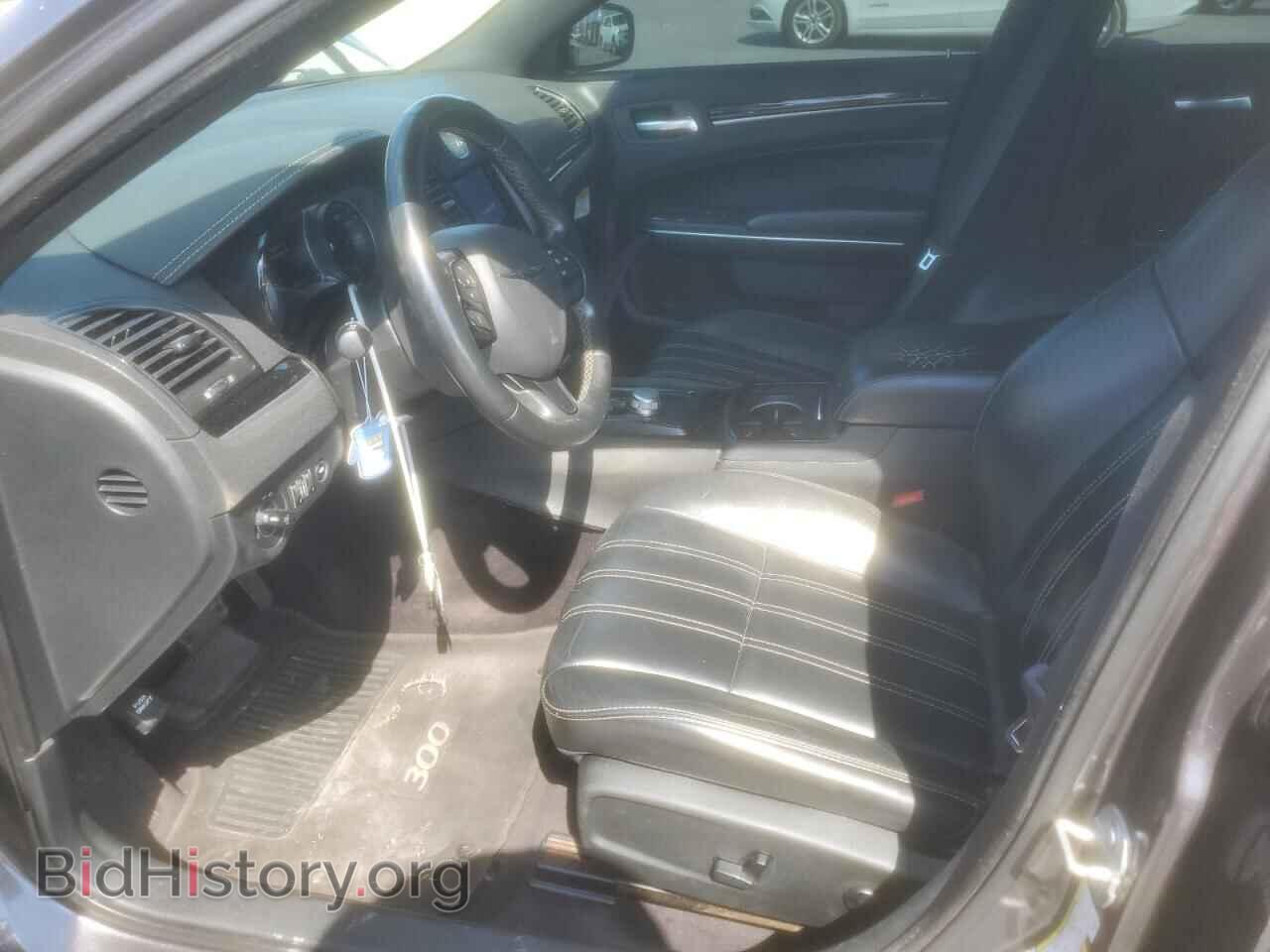 2017 CHRYSLER 300 - VIN: 2C3CCABG4HH553797 - Фото 7