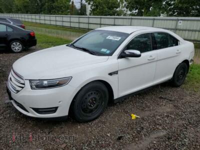 2015 Ford TAURUS Limited, white — VIN 1FAHP2F81FG106342, Copart