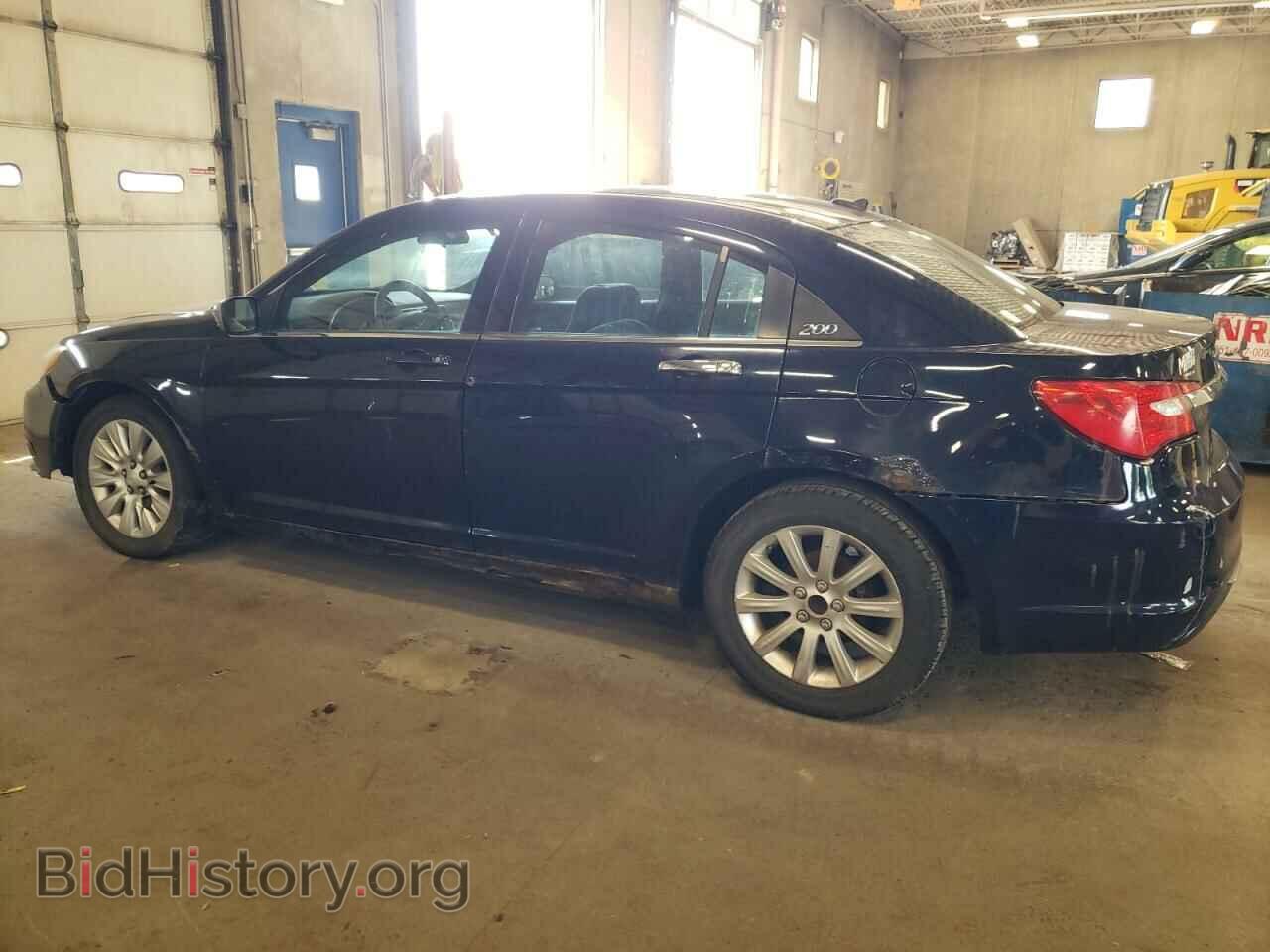 2013 CHRYSLER 200 - VIN: 1C3CCBAB7DN686647 - Photo 2