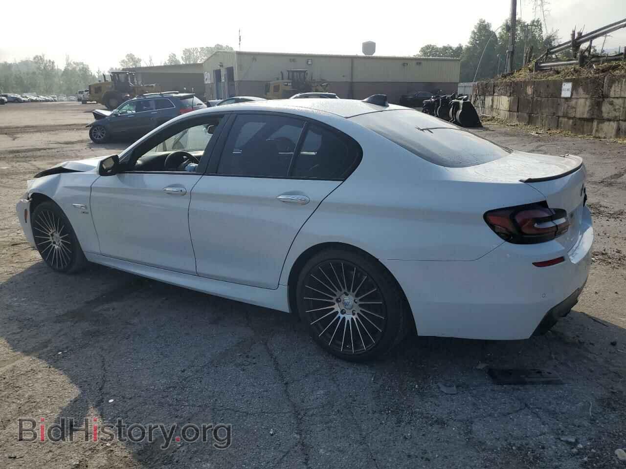 2011 BMW 5 SERIES - VIN: WBAFU9C53BC785526 - Фото 2