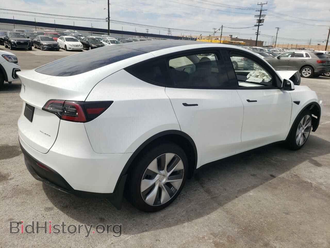 2023 TESLA MODEL Y - VIN: 7SAYGDEE2PA108772 - Фото 3