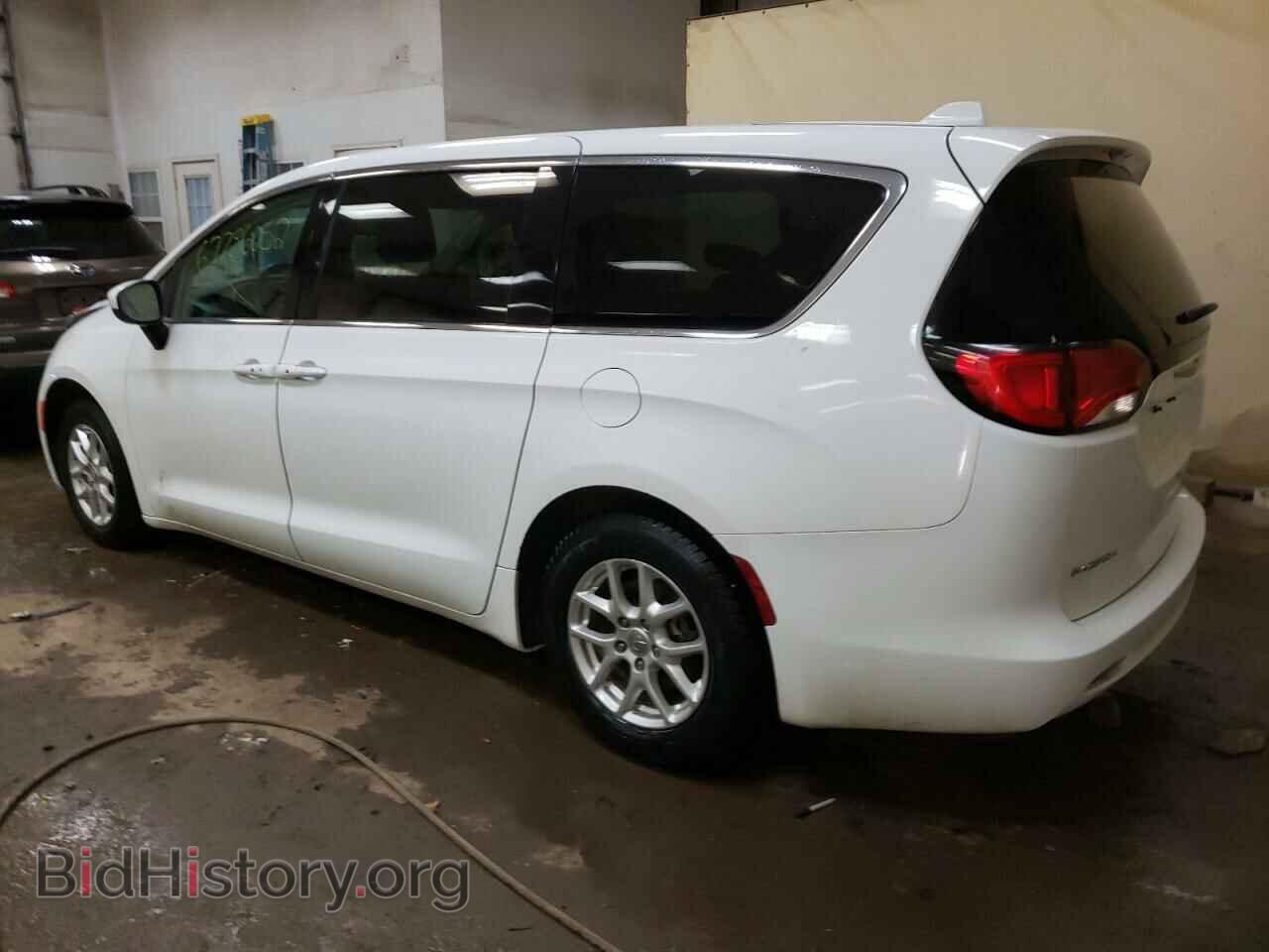 2017 CHRYSLER PACIFICA - VIN: 2C4RC1DG4HR654030 - Photo 2