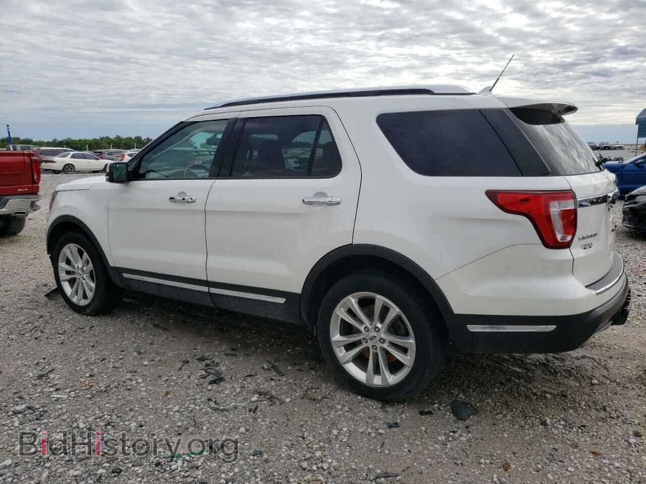 2018 FORD EXPLORER - VIN: 1FM5K8F83JGB65220 - Photo 2