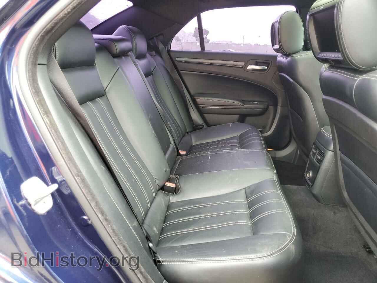 2014 CHRYSLER 300 - VIN: 2C3CCABT3EH105690 - Фото 10