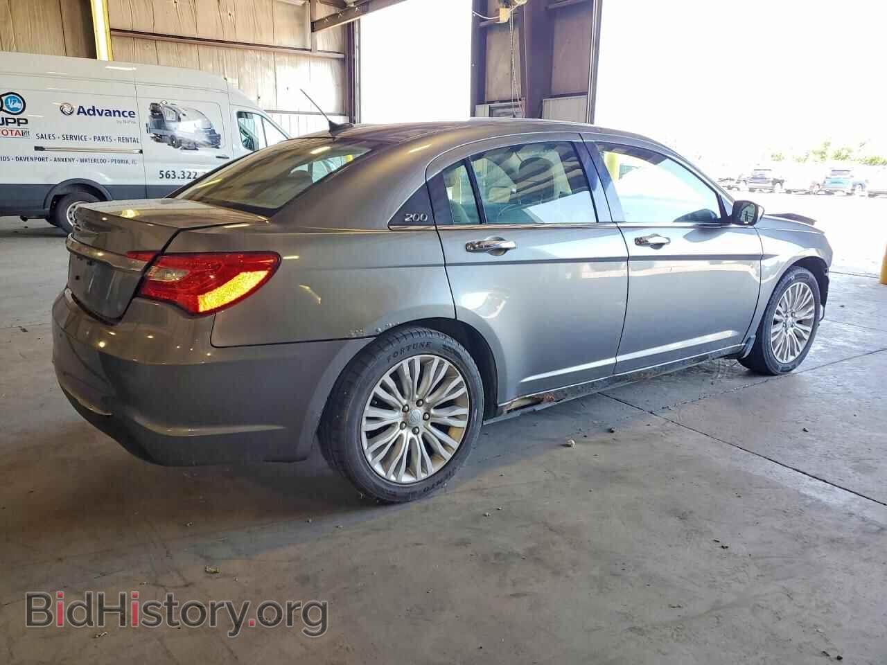 2012 CHRYSLER 200 - VIN: 1C3CCBCGXCN120876 - Фото 3